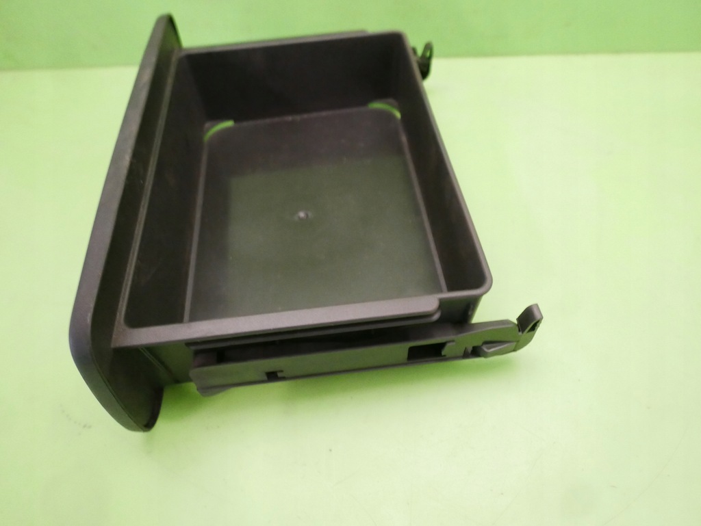 фото №4, Ящик бардачок правый перед renault scenic ii phi