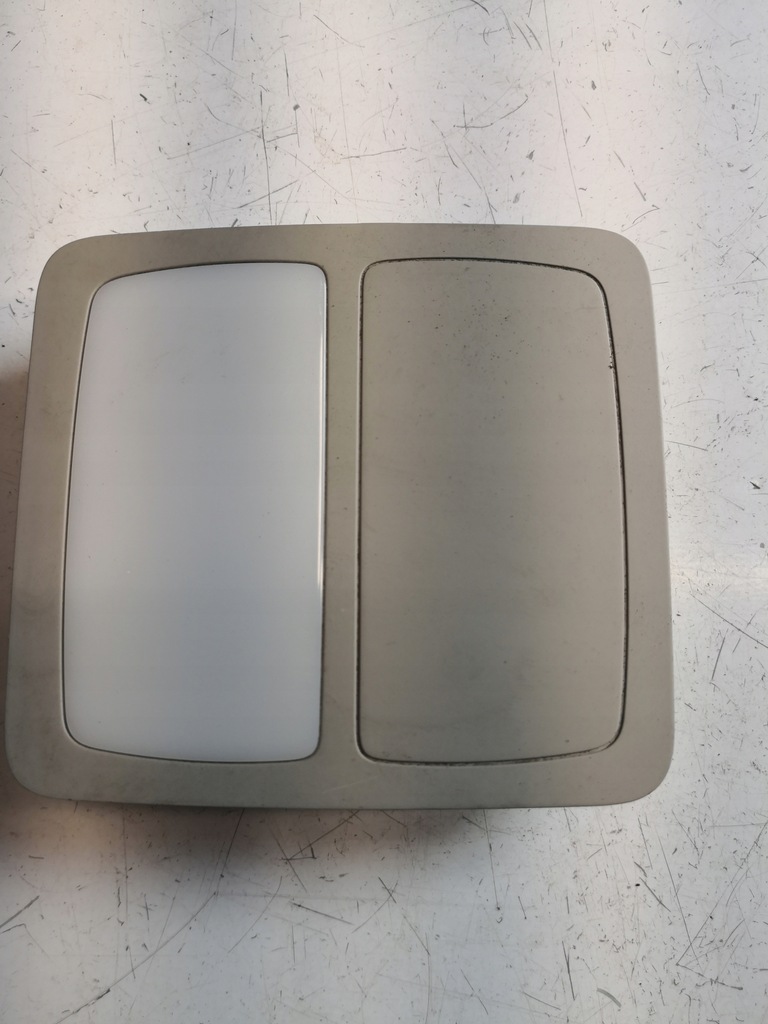 фото №1, Лампа освітлення кабіни audi q7 4l0947164a