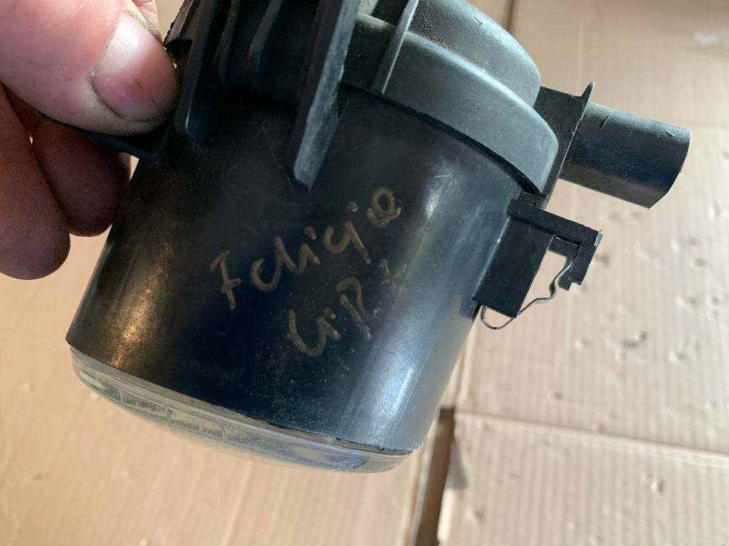 фото №3, Skoda felicja противотуманная фара