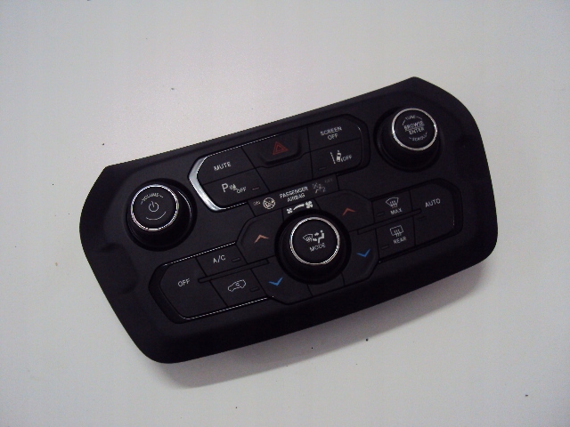 фото №2, Панель обдув кондиционера jeep renegade 2018-