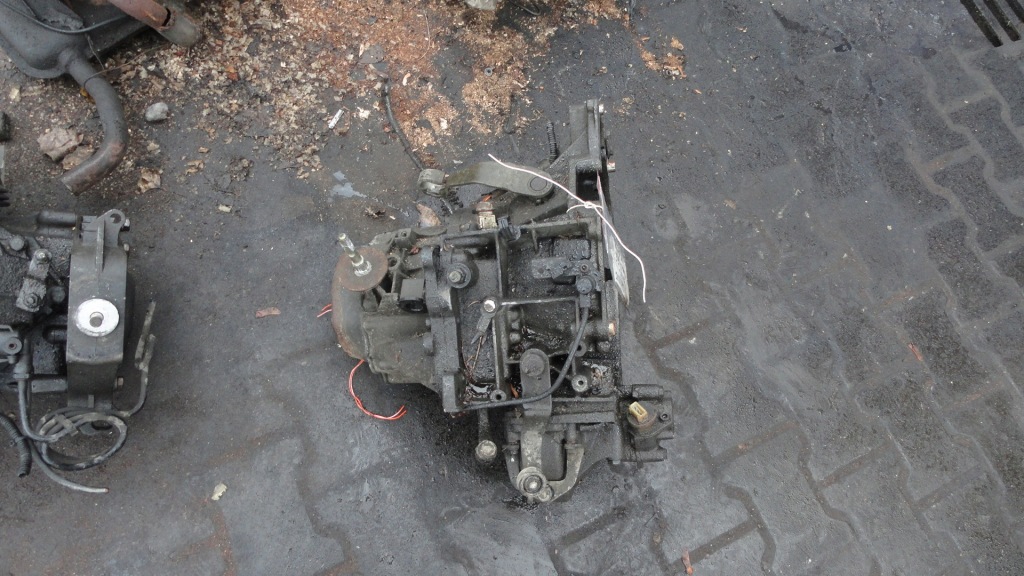 фото №1, Коробка передач передач citroen xsara 1,8b 20ta84