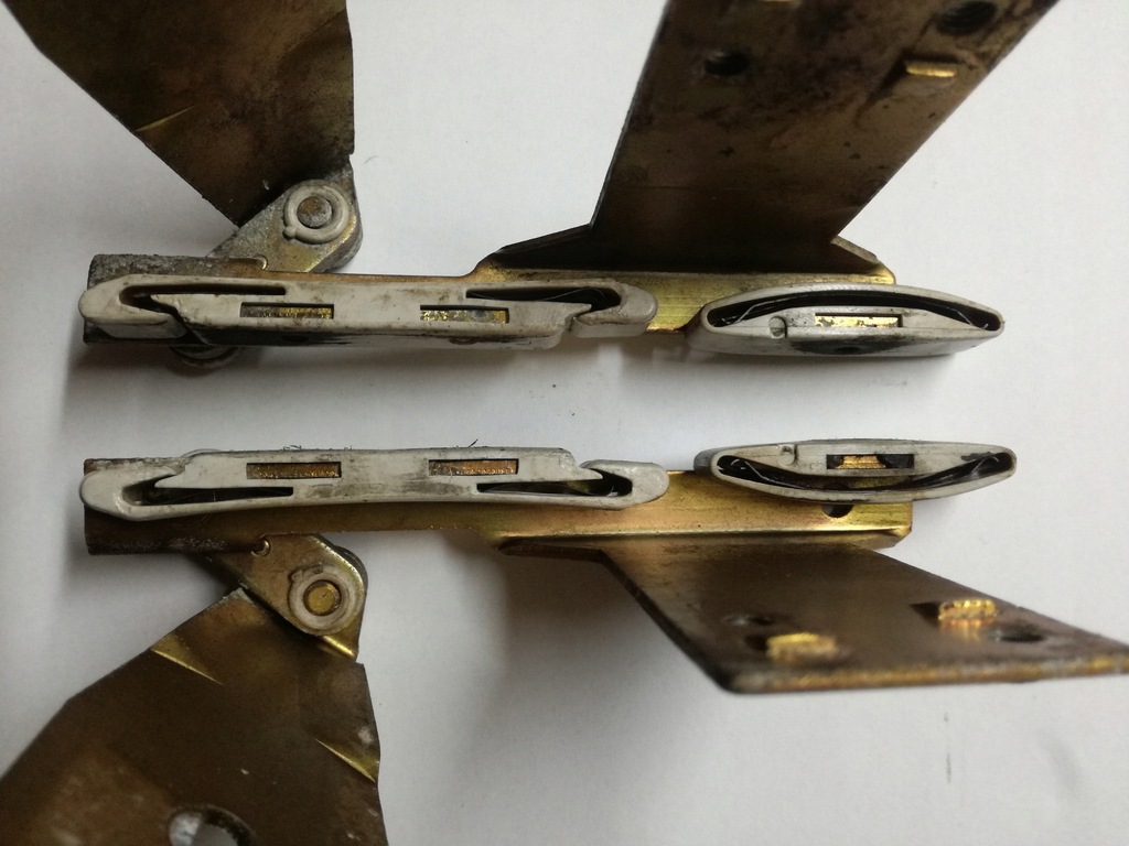 фото №5, Напрямна люк електричний mercedes w123 w126 w116