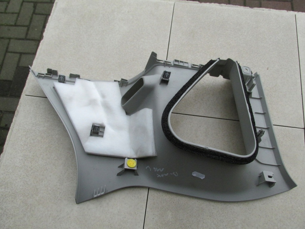 фото №9, Пластик захист стійка задня багажника b-max 2013 rok