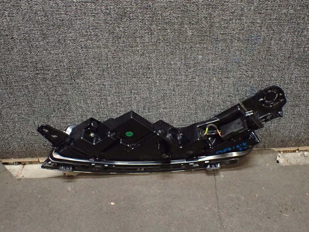 фото №5, Лампа перед права citroen c5 aircross led