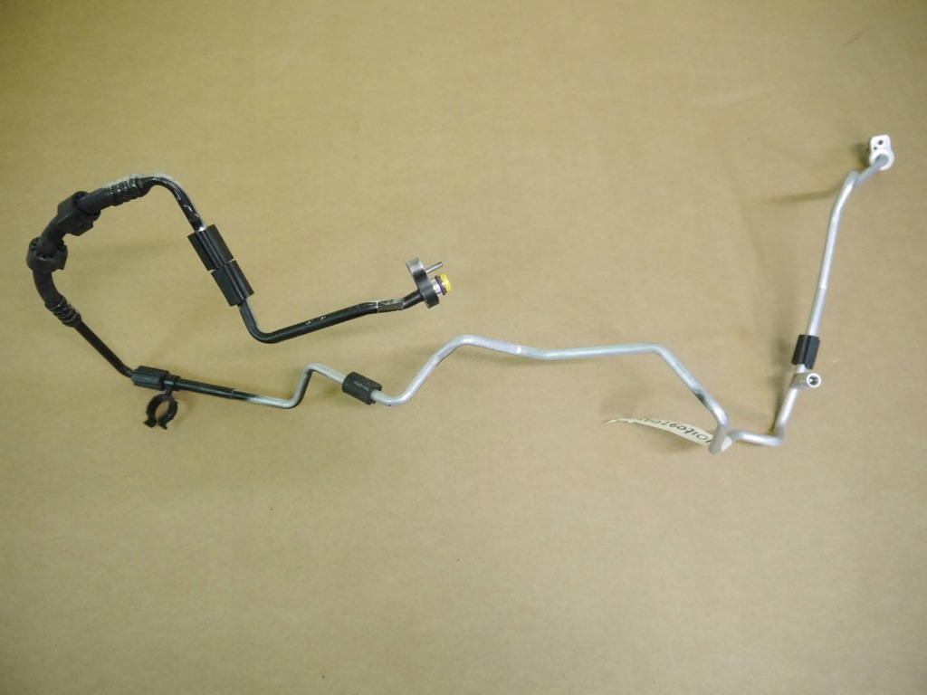 фото №1, Audi a4 b8 a5 8t шланг кондиционера 8t0260710ac