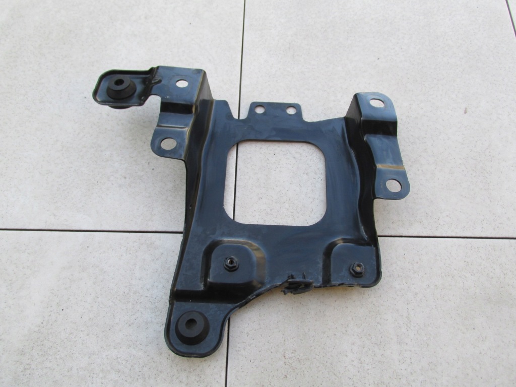 Основание аккумулятор фильтра kuga mk1 mk2 2012 в Украине