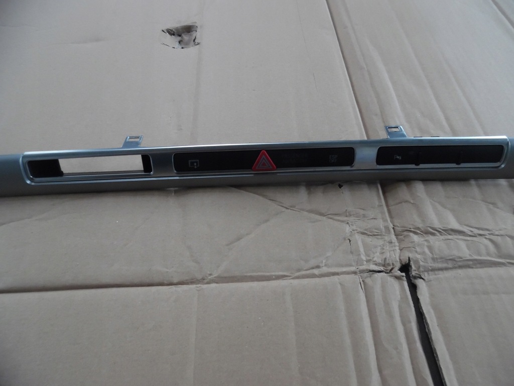 фото №11, Audi a8 d3 панель 4e2927137ep