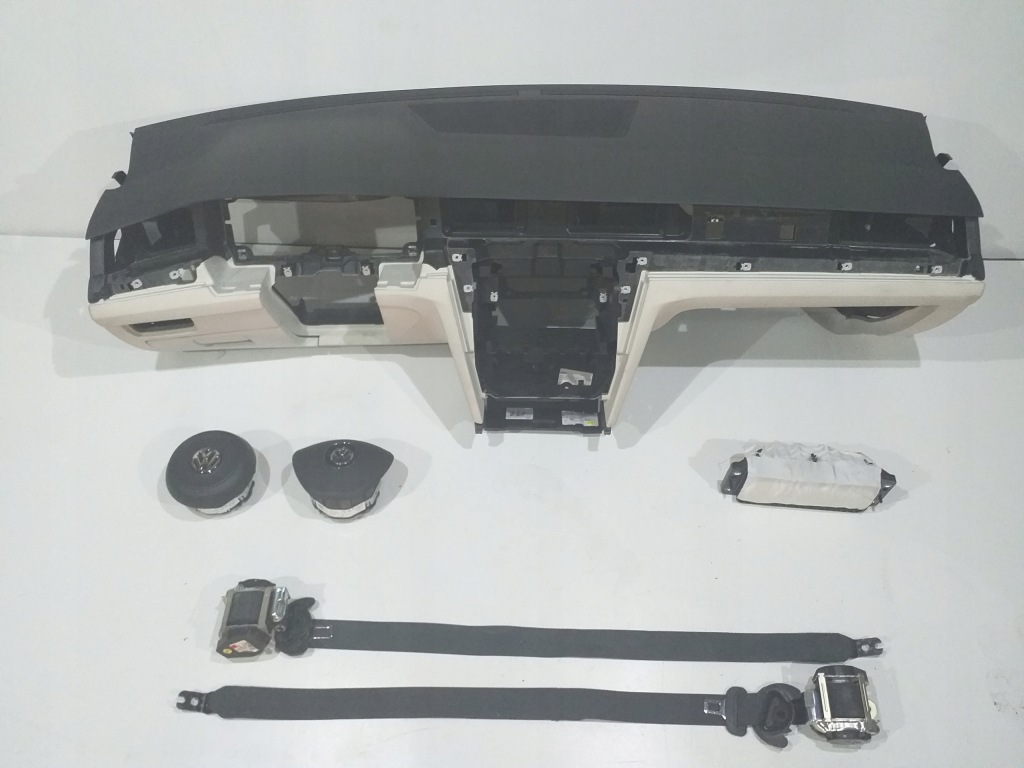 фото №1, Vw arteon приборная панель консоль подушка безопасности подушки безопасности ремни оригинал демонтаж