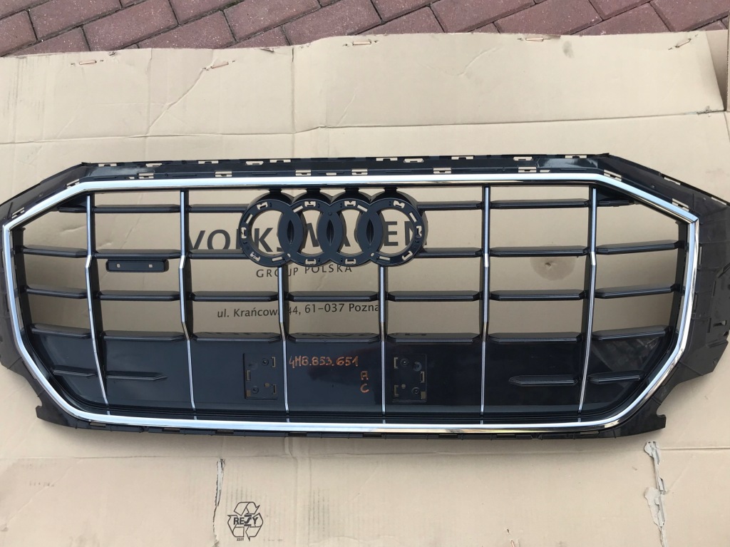 фото №1, Audi q8 s-line решётка радиатора решётка радиатора 4m8853651 a c