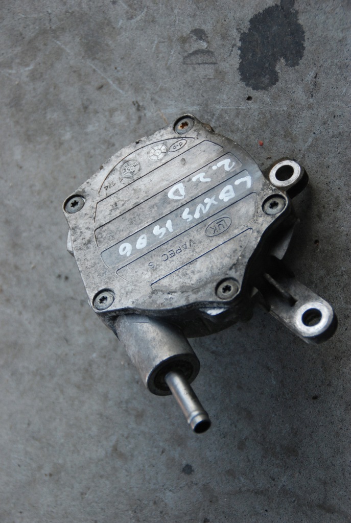 фото №1, Насос vacu вакуум lexus is 220 2.2 d