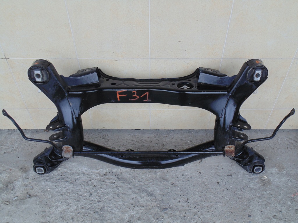 фото №1, Подрамник задняя bmw 3 f31 2017 rok.