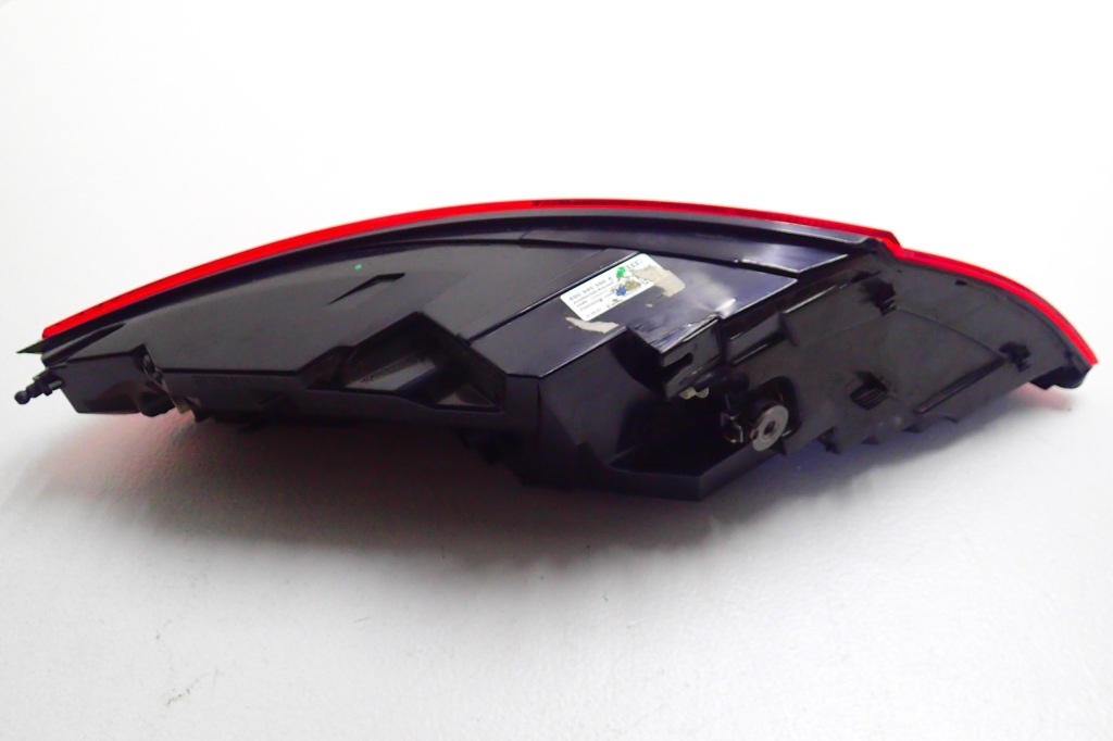 фото №6, ^^ audi tt 8s0 лампа led задня права 8s0945096a