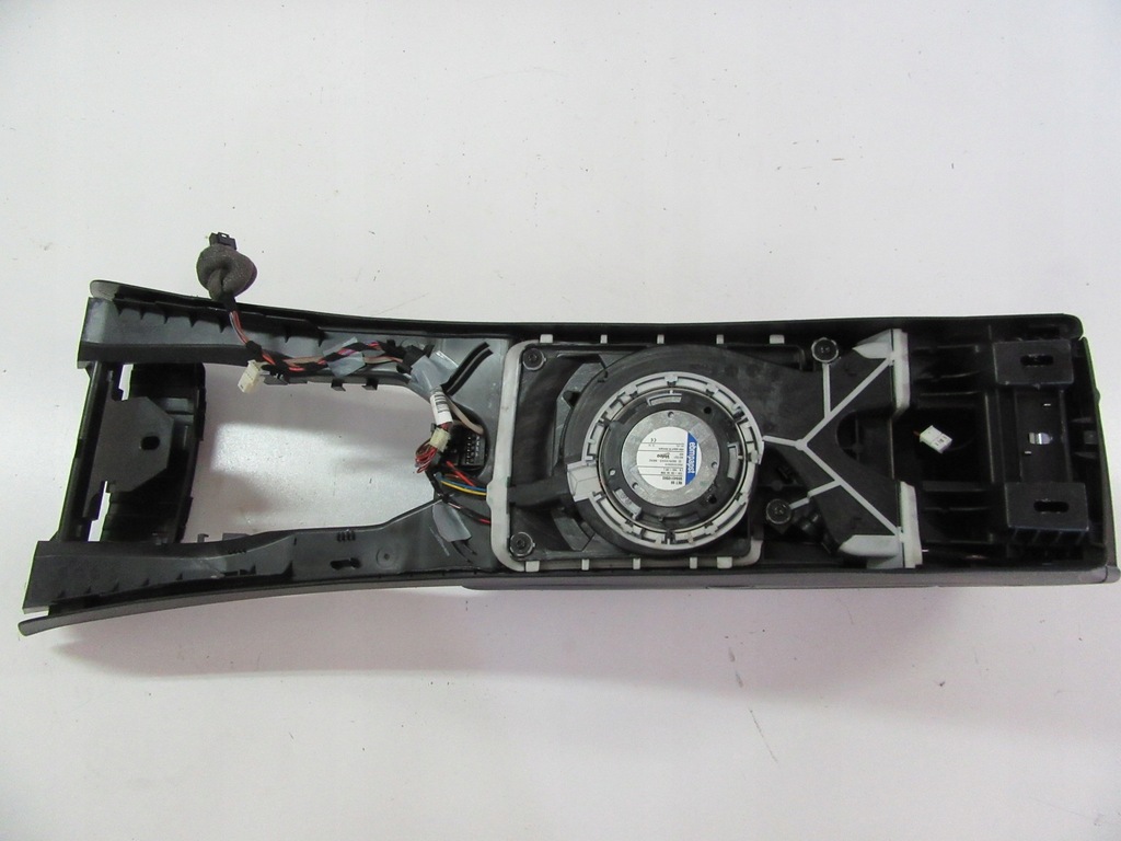 фото №6, Туннель панель обдув подлокотник mercedes w204