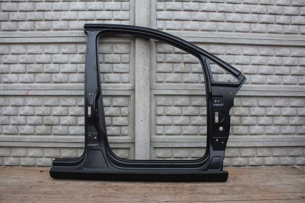 Купити Поріг стовпчик  правий vw touran 2 1t0 10-15