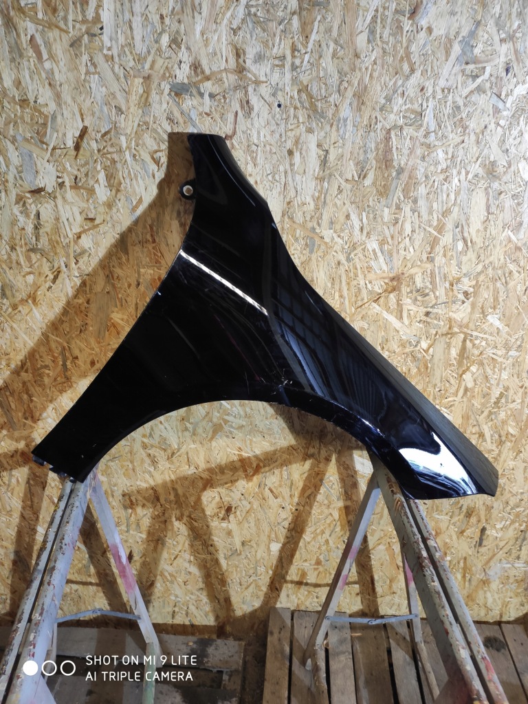 Купити Крила mercedes cla 118