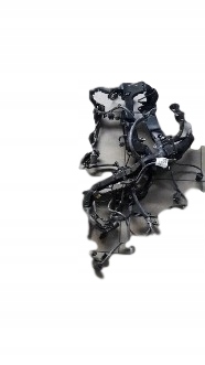 Купити Mercedes e 63 amg m 157 електропроводка двигуна