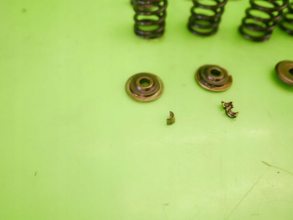 фото №9, Клапаны клапан audi a6 c5 2.8 v6 ack 193km 97-01