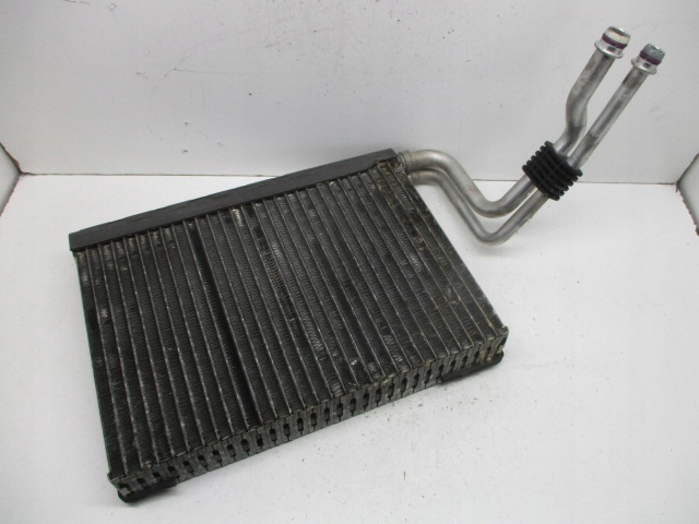 фото №1, Bmw 1 e81 e87 радіатор випарник