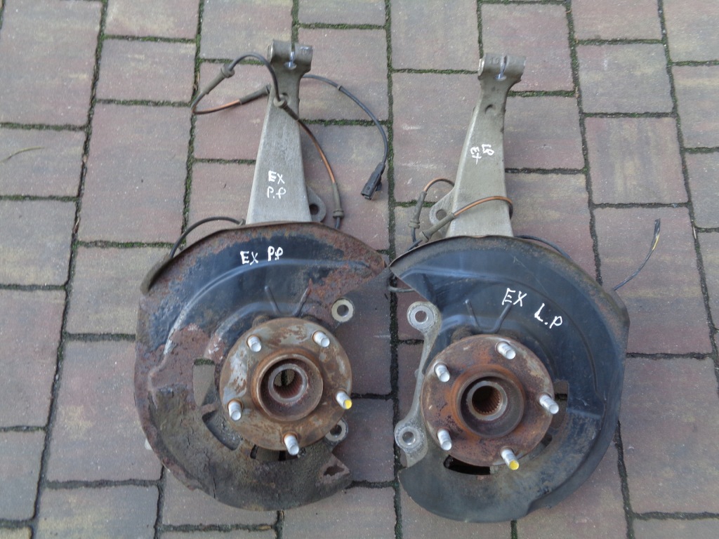 фото №1, Поворотный кулак левый правый перед infiniti ex