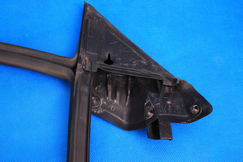 фото №7, Audi s5 f5 прокладка стекло правая coupe 2017r 8w6837480b