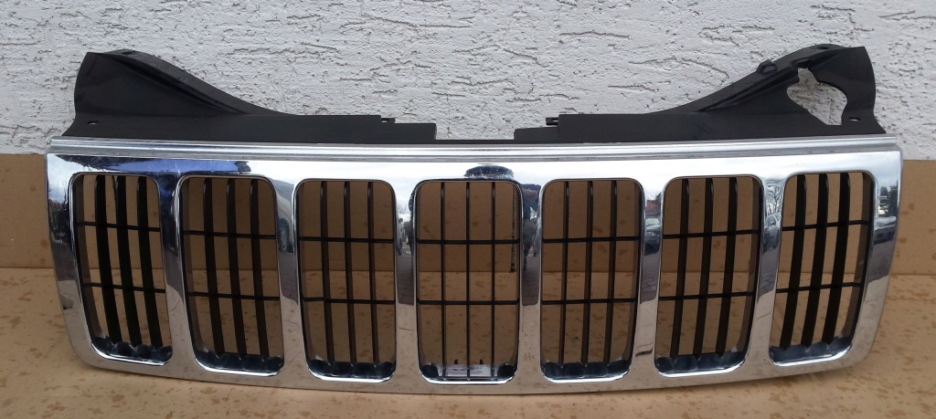 фото №1, Решётка радиатора решётка радиатора решётка радиатора jeep grand cherokee wk wh 2005-