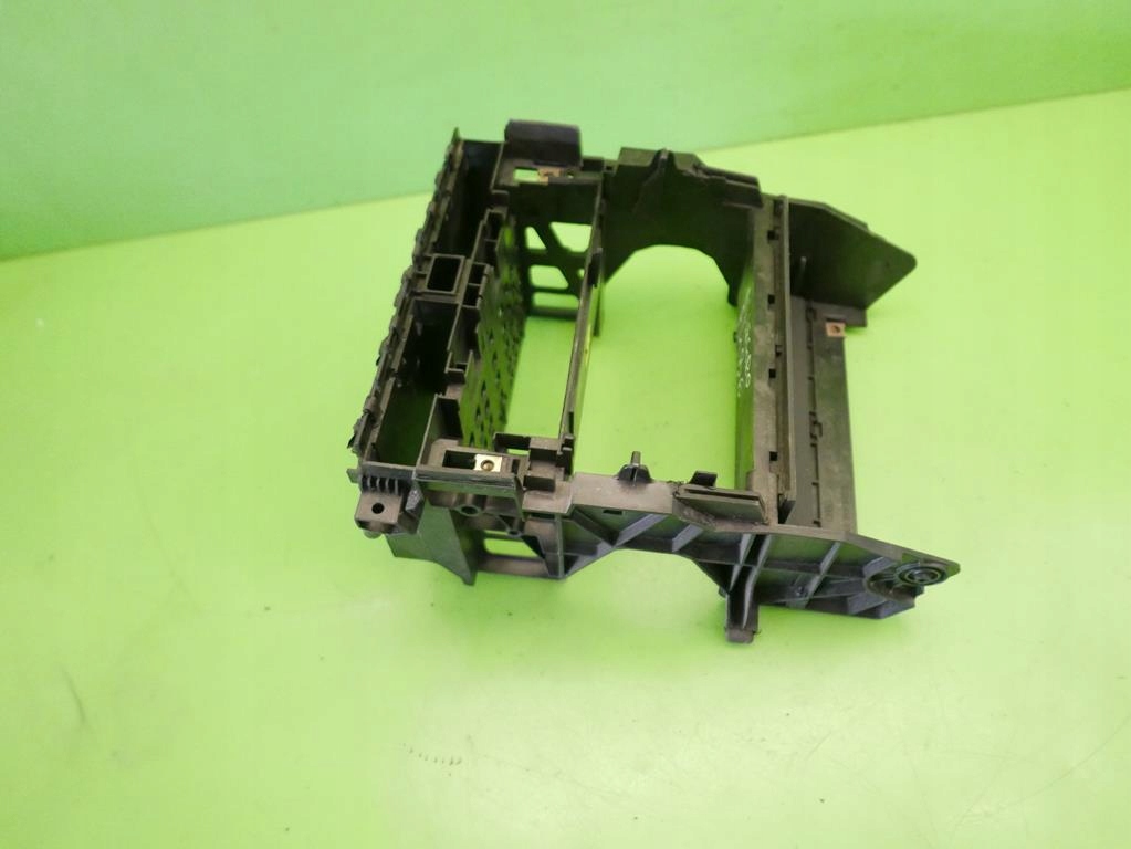 фото №9, Рамка кронштейн каркас радио 1din audi a4 b6 00-04