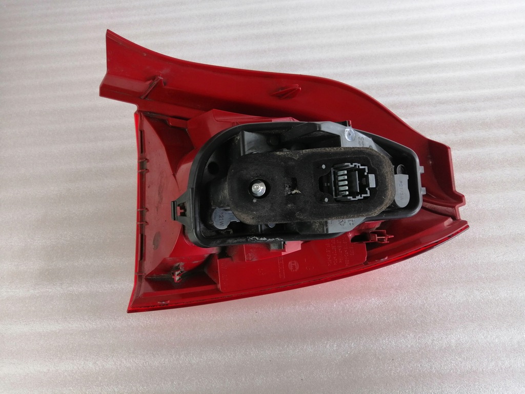 фото №7, Renault twingo ii лампа задняя