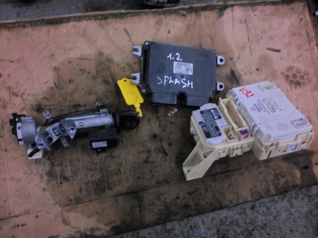 фото №1, Suzuki splash 08-14 1.2 компьютер ключ замок зажигания kpl.