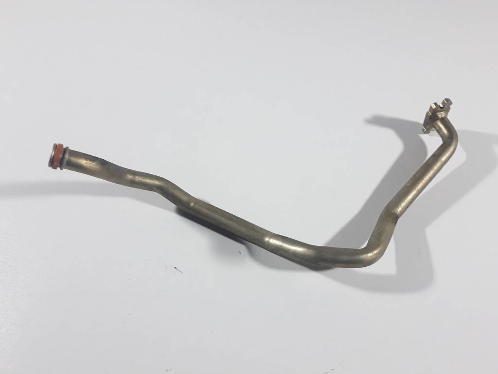 фото №1, Volvo xc60 2.0 d4 13r - трубка масла турбины