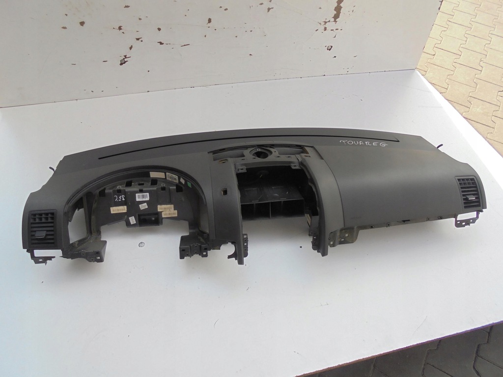 фото №1, Панель приладів консоль volkswagen touareg