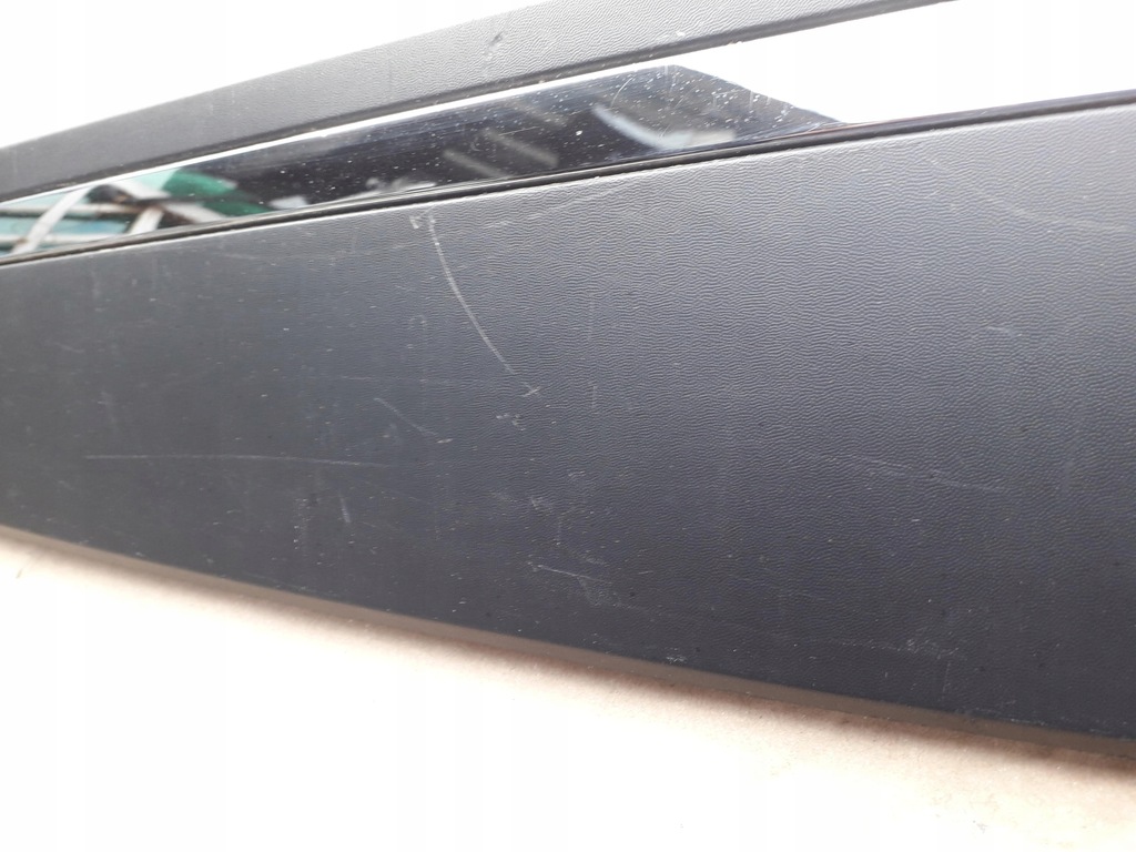 фото №4, Молдинг дверь правая передняя renault clio iv