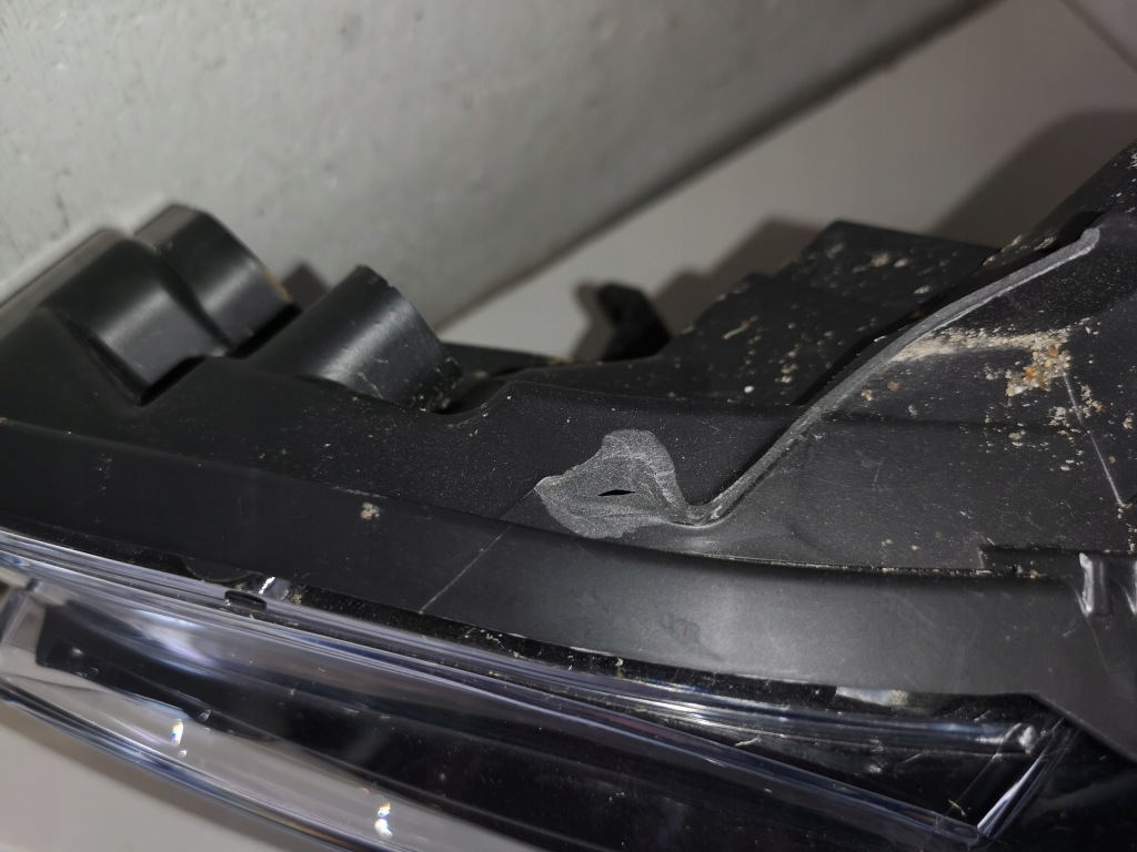 фото №7, Лампа левая peugeot 108 линза led левая