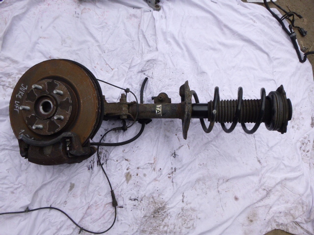 фото №4, Поворотний кулак амортизаторна стійка 1.5dci правий перед nissan juke