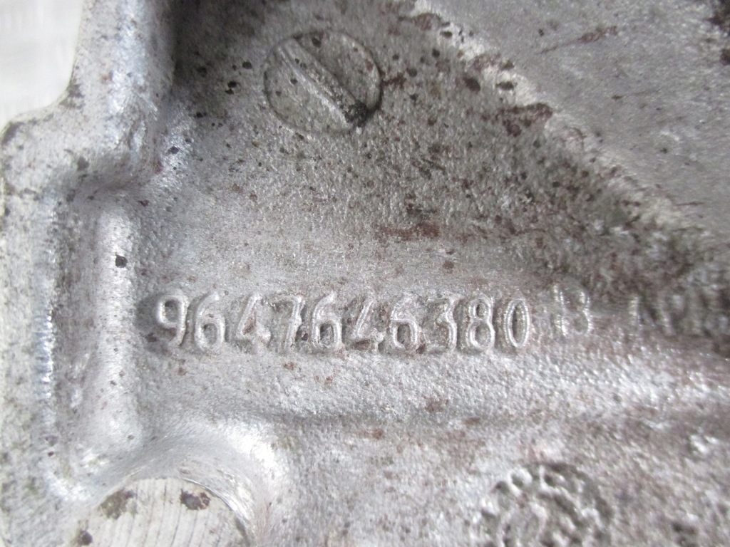 фото №7, Кронштейн двигателя 9647646380 1.6 hdi peugeot 407 04-10