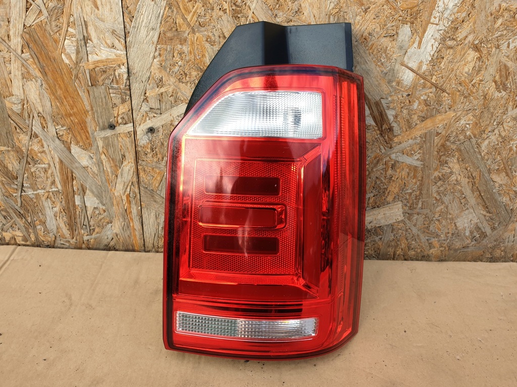 фото №1, Volkswagen оригинальный номер 7e0945208e лампа задняя комбинированная