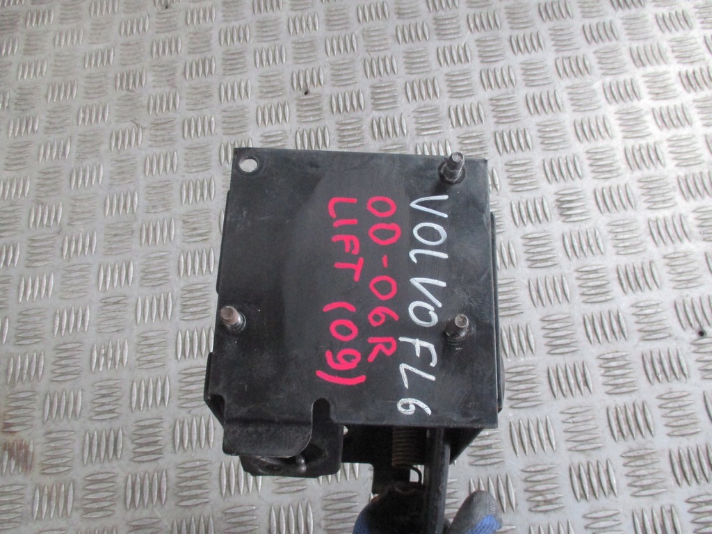 фото №5, Педаль сцепления volvo fl6 00-06r