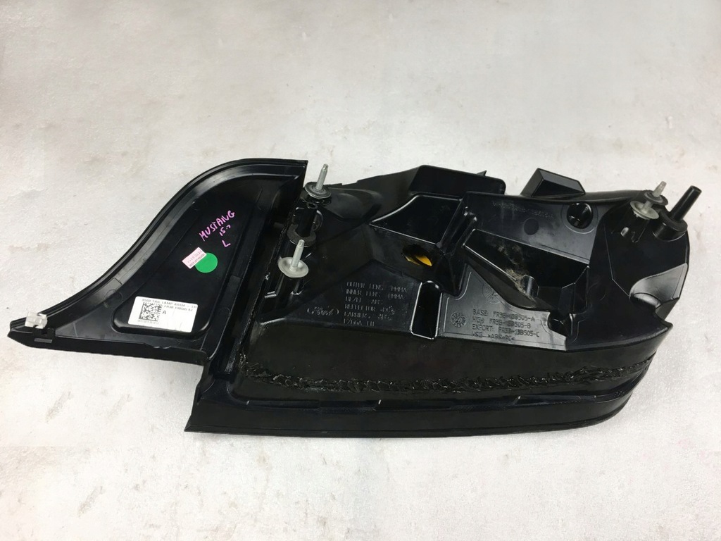 фото №8, Ford mustang 15- лампа задняя левая przerobiona na eu