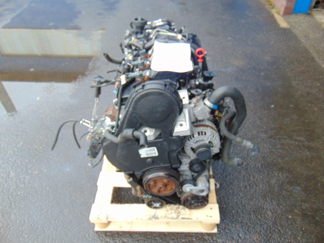 фото №1, Volvo двигун kompletny d5244t8