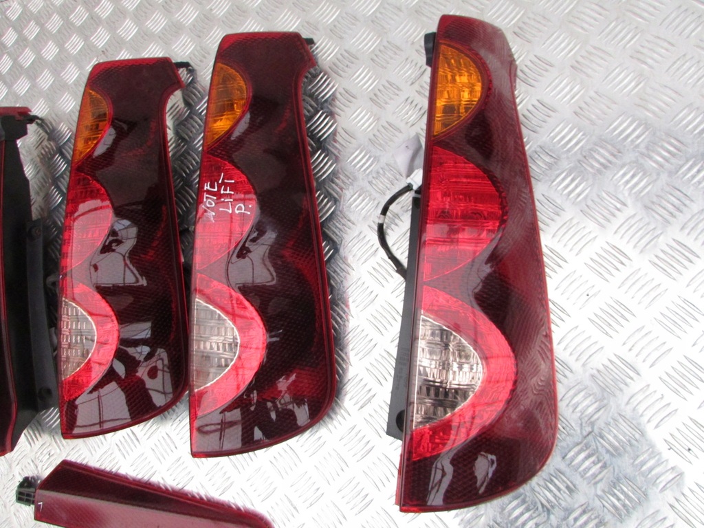 фото №1, Лампа pt правый задняя nissan note e11 lift 09r