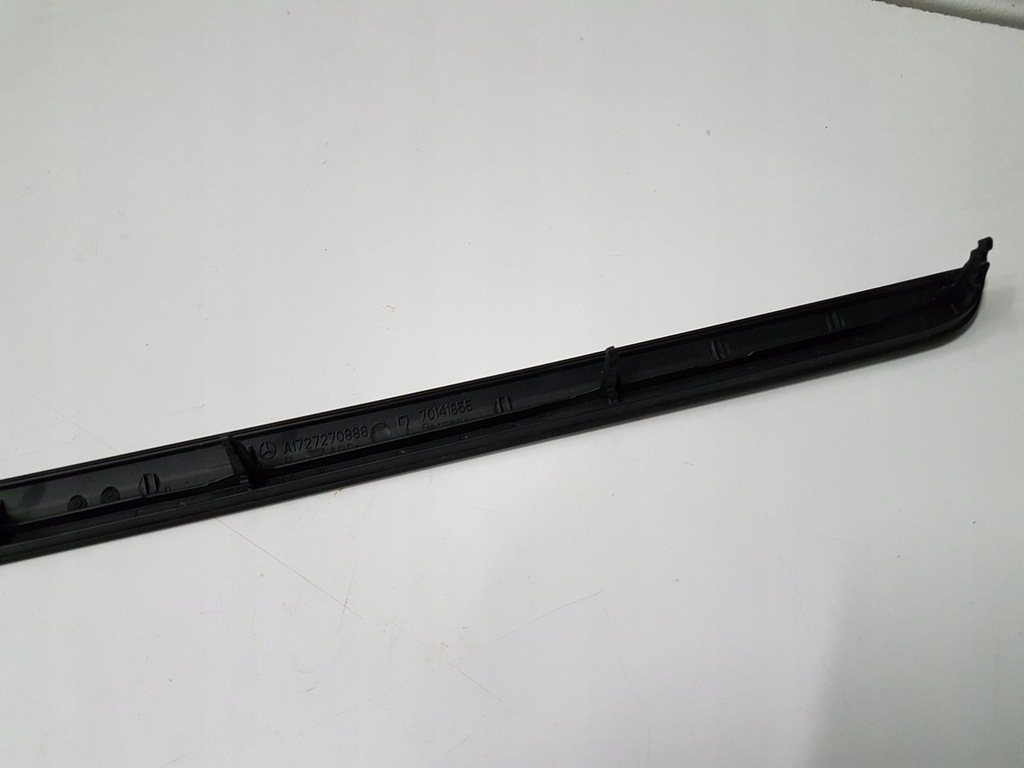 фото №3, Молдинг обшивка права mercedes slk w172 r172 11-