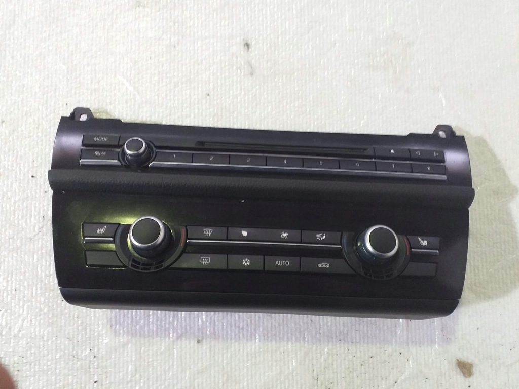 фото №1, Панель радіо кондиціонера bmw оригінальний номер 9236482