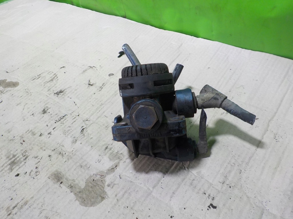 фото №1, Клапан повітря напівпричепа mercedes actros mp2/3 axor