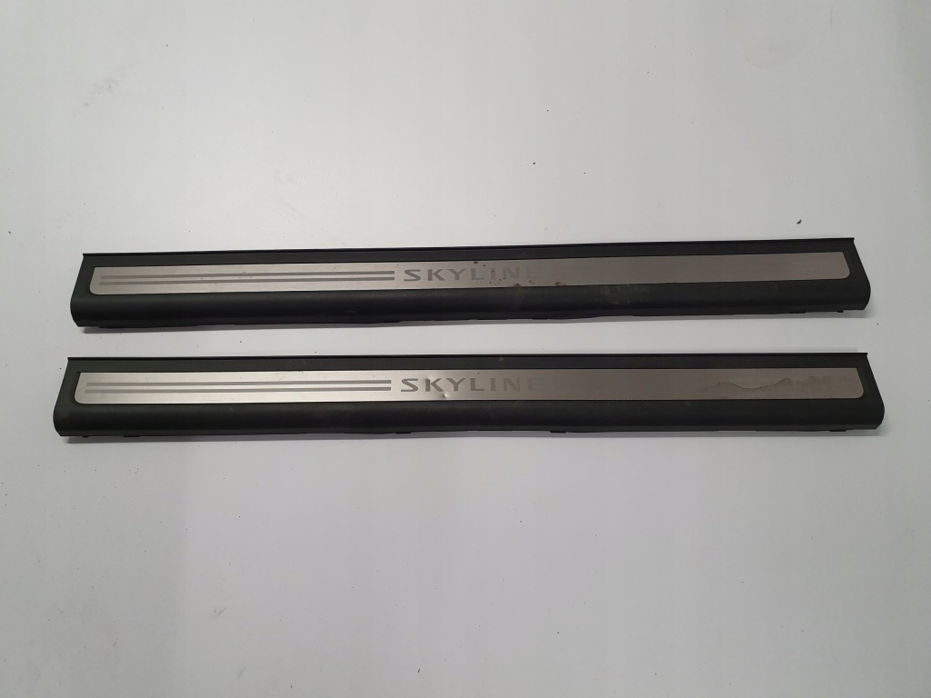 фото №1, Nissan skyline coupe молдинг накладка поріг права
