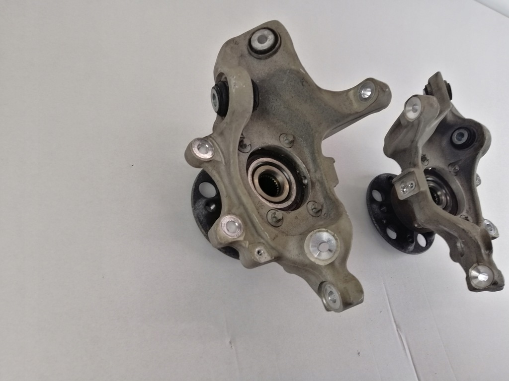 фото №7, Mercedes e-klasa w213 amg поворотний кулак ступиця задня