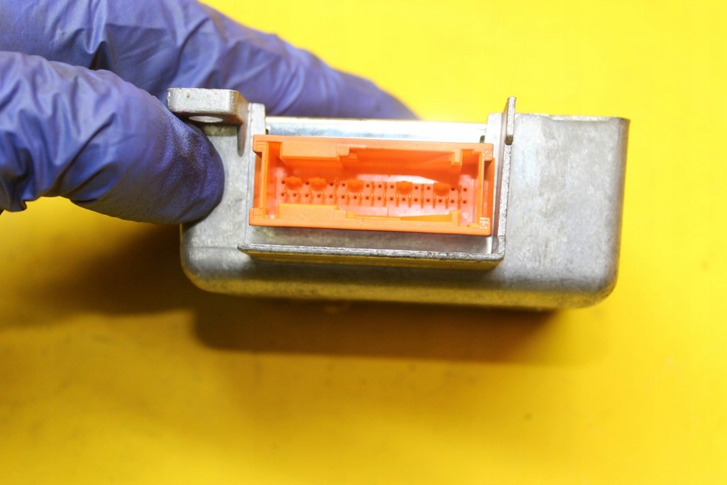 фото №4, Модуль датчик подушка безопасности mercedes w202 0008208026