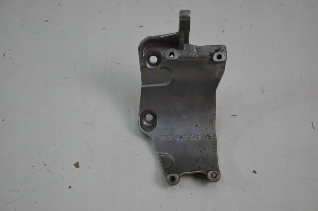 фото №1, Audi a8 4h кронштейн генератора 059903143be