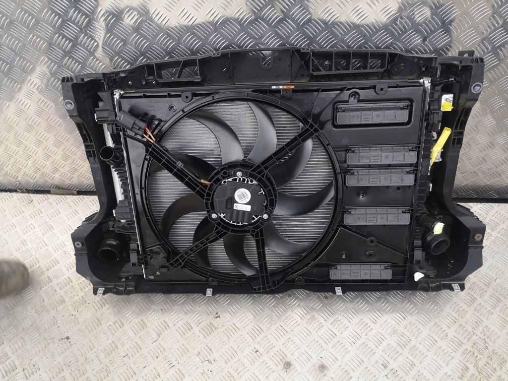 Ford focus mk4 радіатор підсилювач вентилятори Зі Шроту
