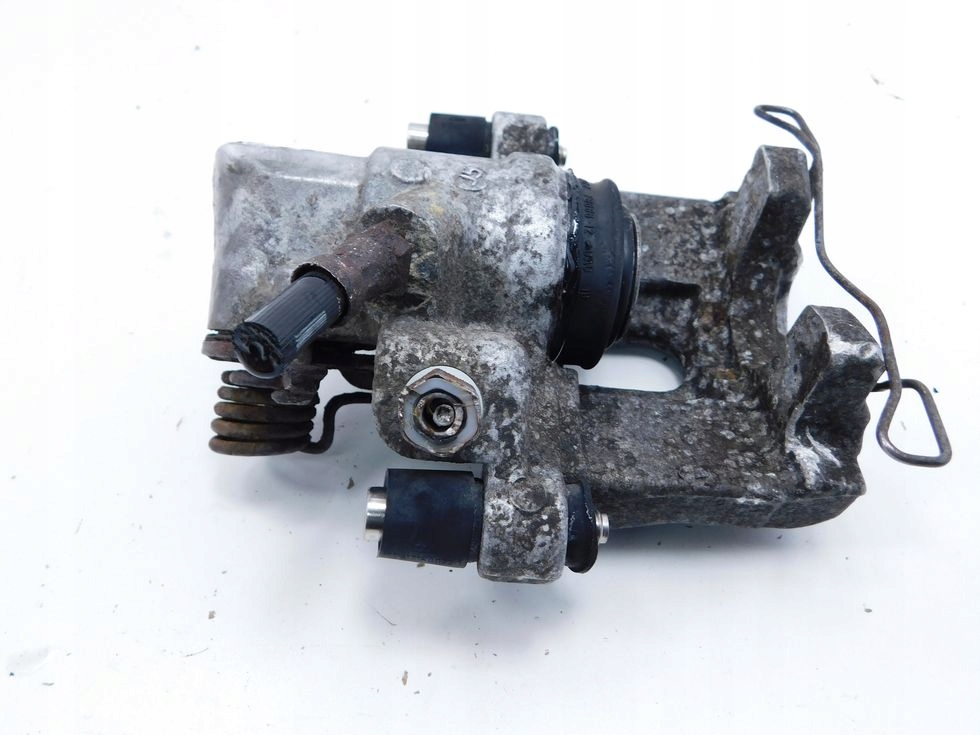 фото №7, Volvo s40 ii v50 1.6 d суппорт тормозной задний правый