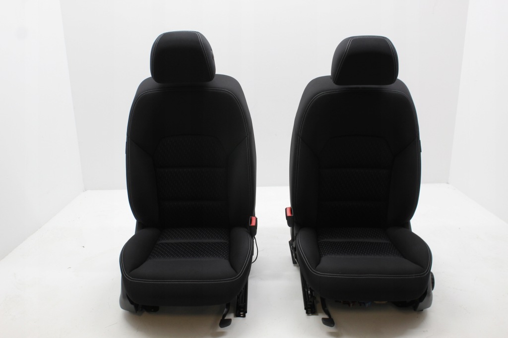 фото №2, Infiniti q30 сидіння з підігрівом kpl оббивка