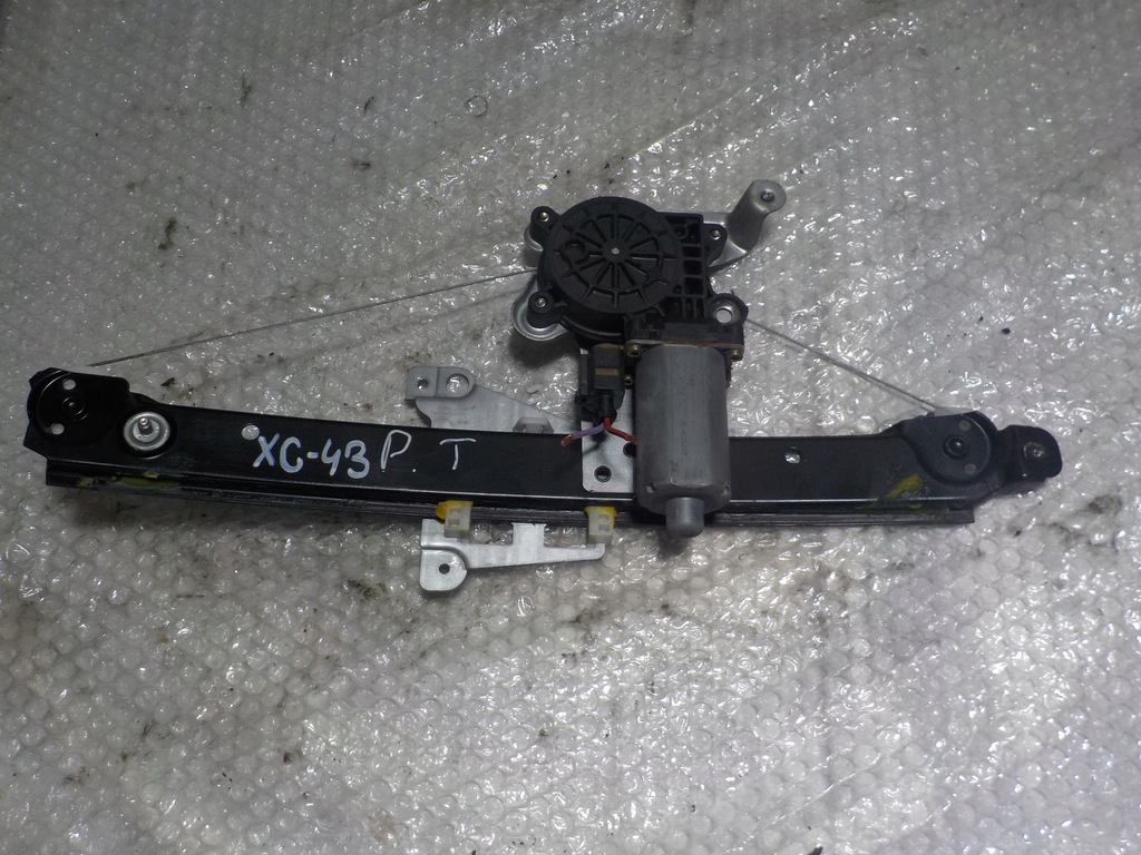 фото №1, Volvo v70 ii 2.4 механізм скло правий задня